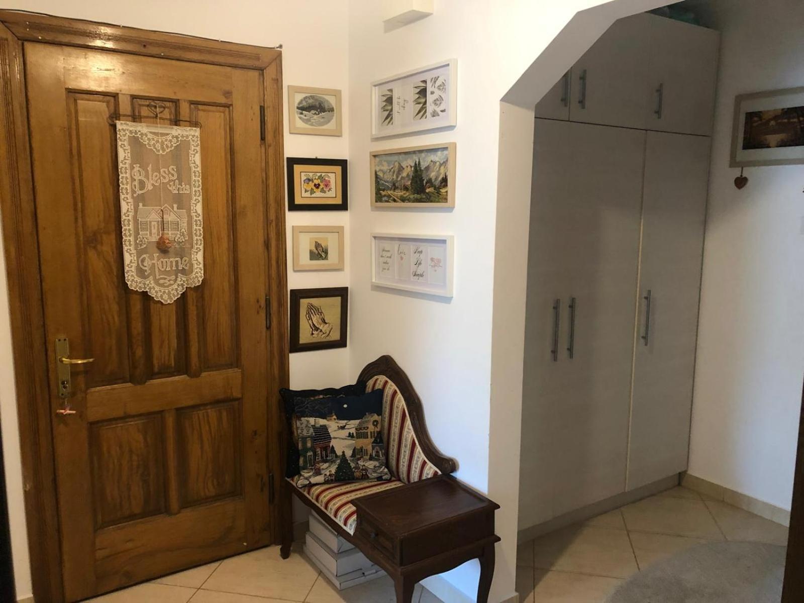 Apartament cu 3 camere la poala Munților Făgăraș Victoria  Exterior foto