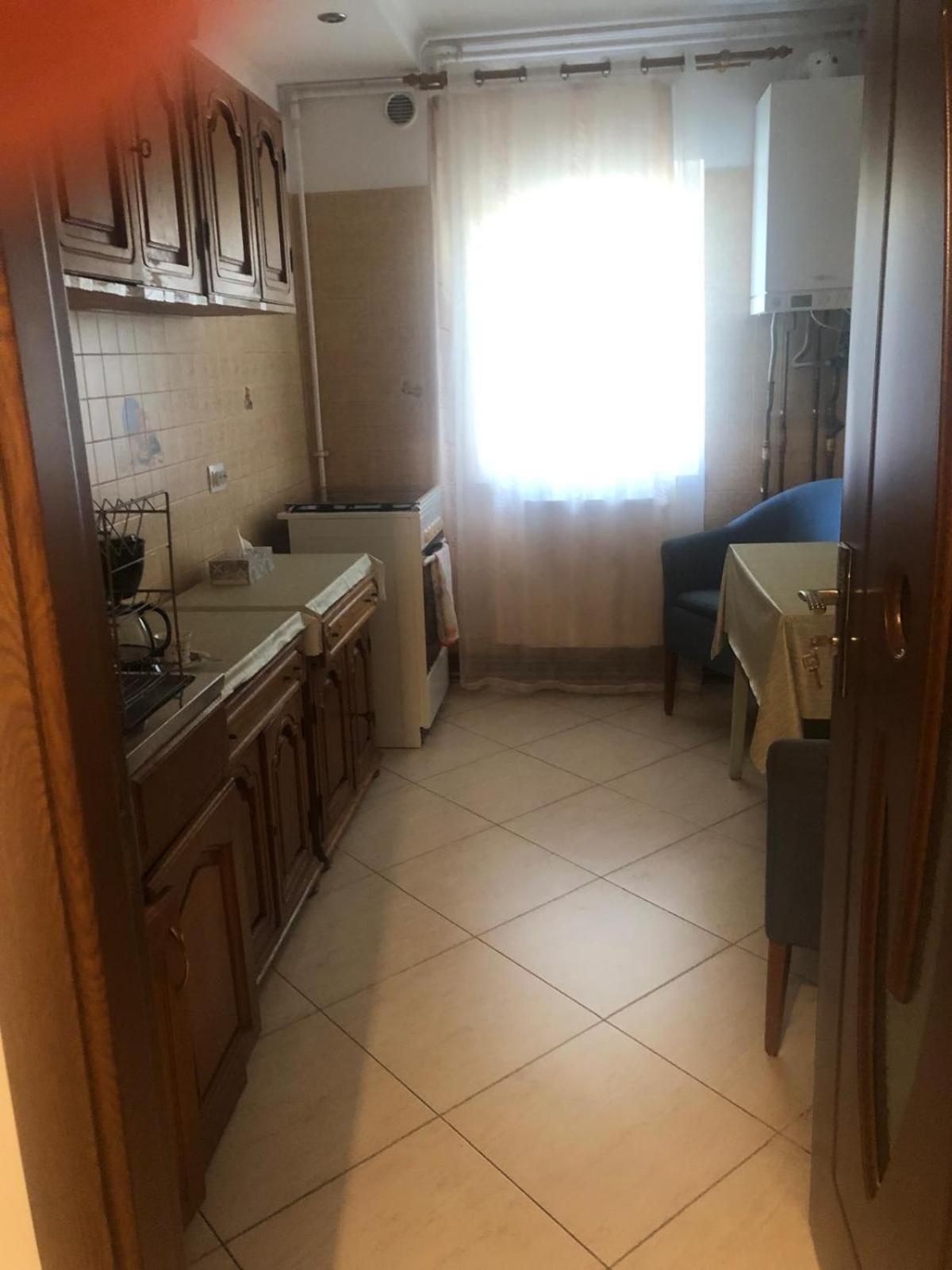 Apartament cu 3 camere la poala Munților Făgăraș Victoria  Exterior foto